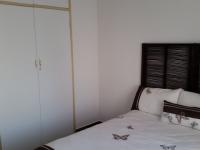 Bed Room 1 - 14 square meters of property in Weavind Park
