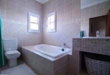 Bathroom 2 - 10 square meters of property in Silver Lakes Golf Estate