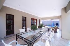 Patio - 68 square meters of property in Silver Lakes Golf Estate