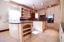 Kitchen - 53 square meters of property in Silver Lakes Golf Estate