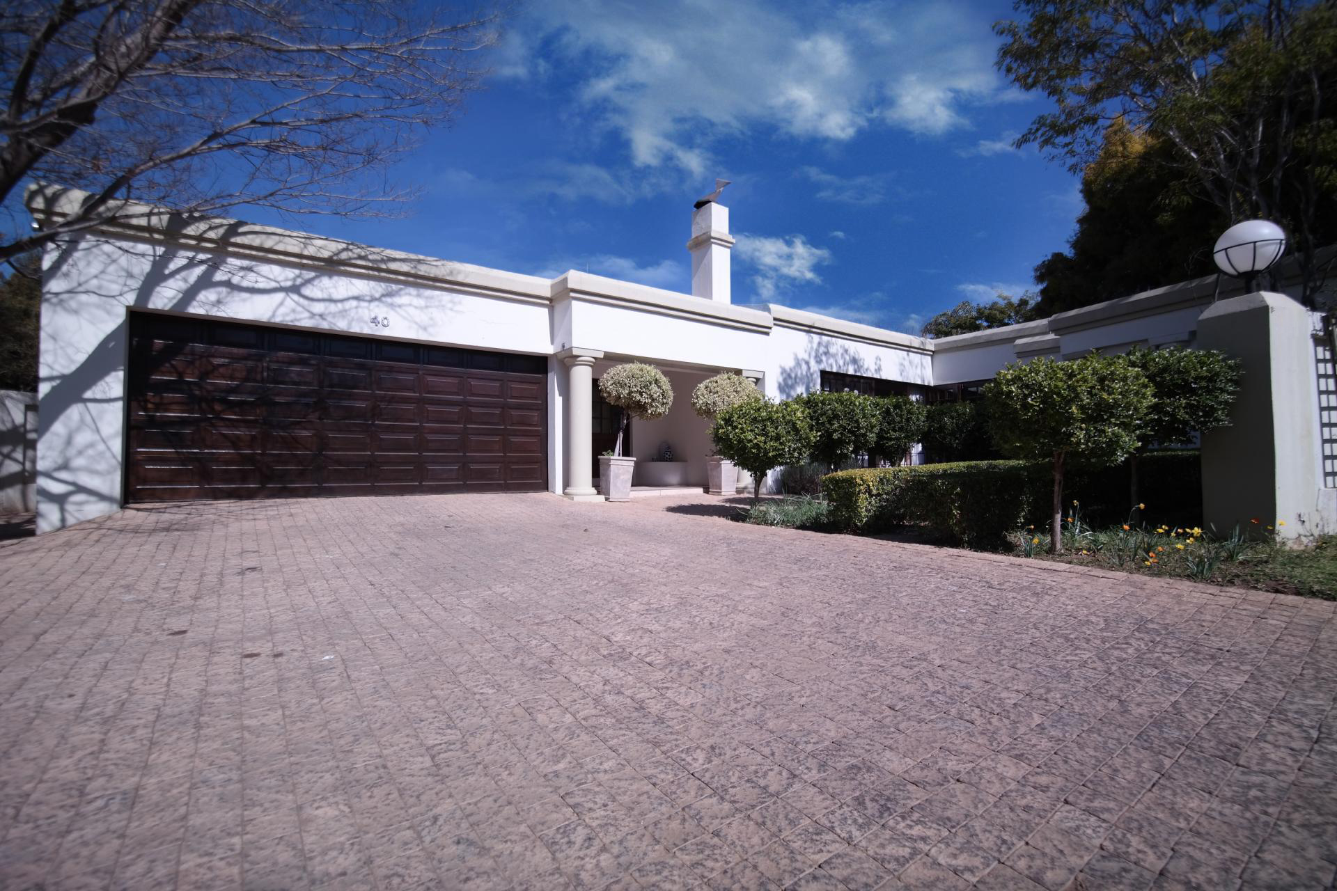 Front View of property in Silver Lakes Golf Estate