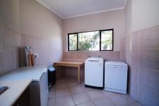 Kitchen - 36 square meters of property in Silver Lakes Golf Estate