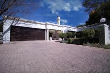 Front View of property in Silver Lakes Golf Estate