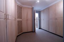 Main Bedroom - 39 square meters of property in Silver Lakes Golf Estate