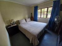 Bed Room 1 of property in Pinetown 