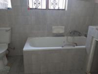 Bathroom 1 of property in Pinetown 