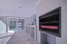 Patio - 39 square meters of property in Silver Lakes Golf Estate