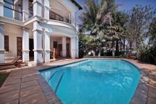 Patio - 121 square meters of property in Woodhill Golf Estate