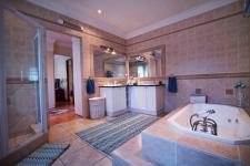 Main Bathroom - 15 square meters of property in Woodhill Golf Estate