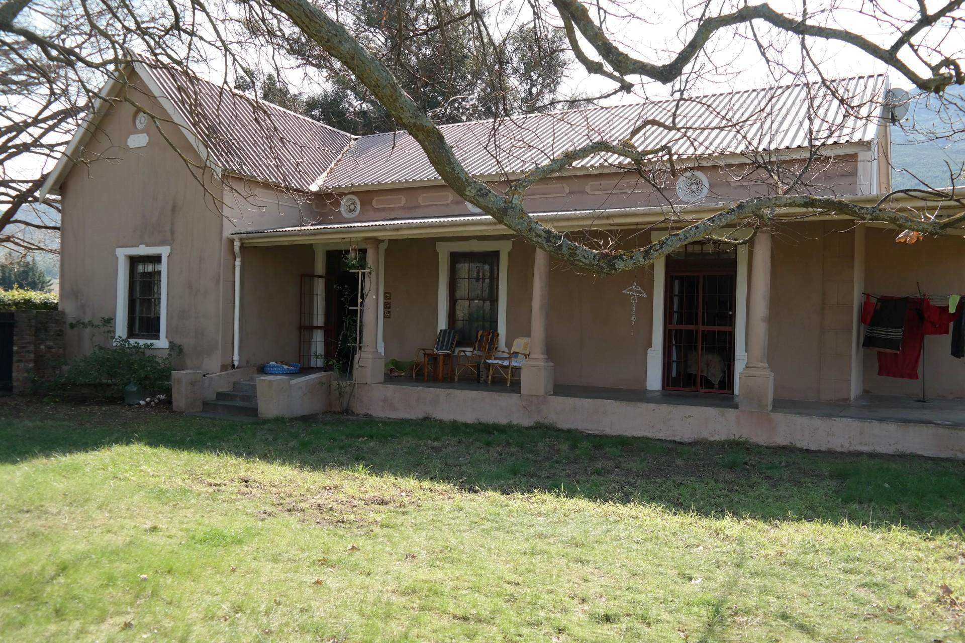 Front View of property in Franschhoek