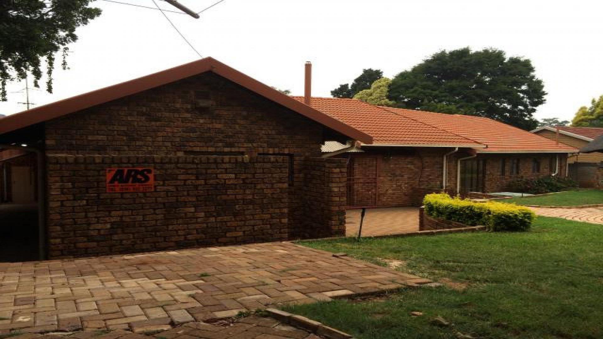 4 Bedroom House  for Sale  For Sale  in Rustenburg  Private 
