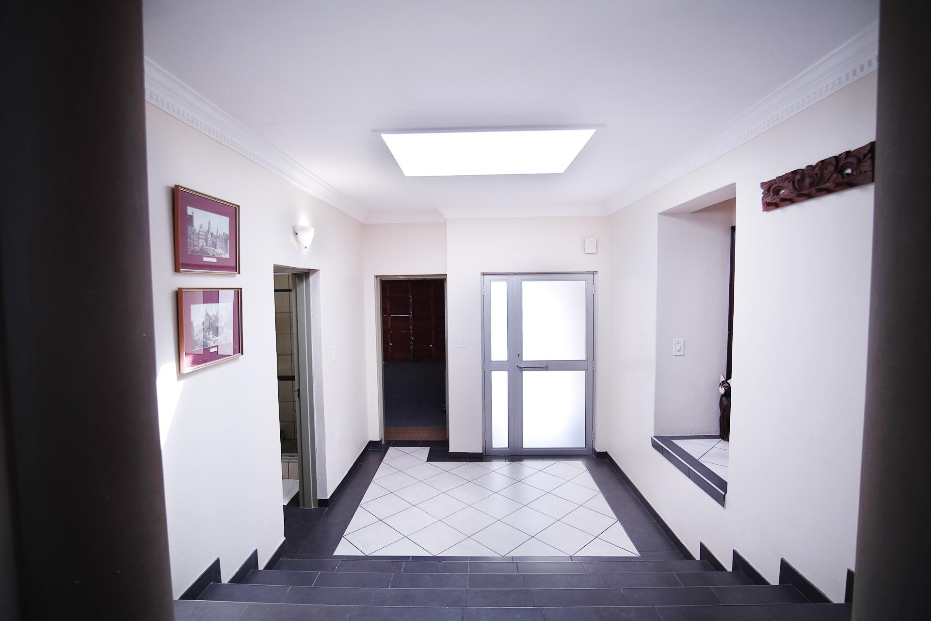 Spaces - 22 square meters of property in Silver Lakes Golf Estate