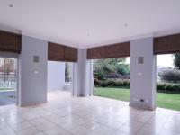 Patio - 114 square meters of property in Silver Lakes Golf Estate