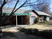 Front View of property in Rembrandt Ridge