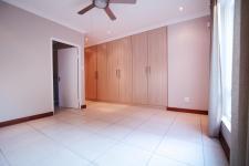 Main Bedroom - 21 square meters of property in Silver Lakes Golf Estate