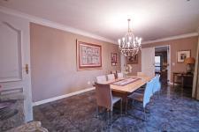 Dining Room - 31 square meters of property in Silver Lakes Golf Estate