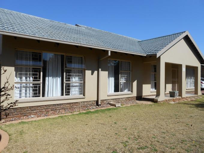 3 Bedroom House for Sale For Sale in Vanderbijlpark - Home Sell - MR116175