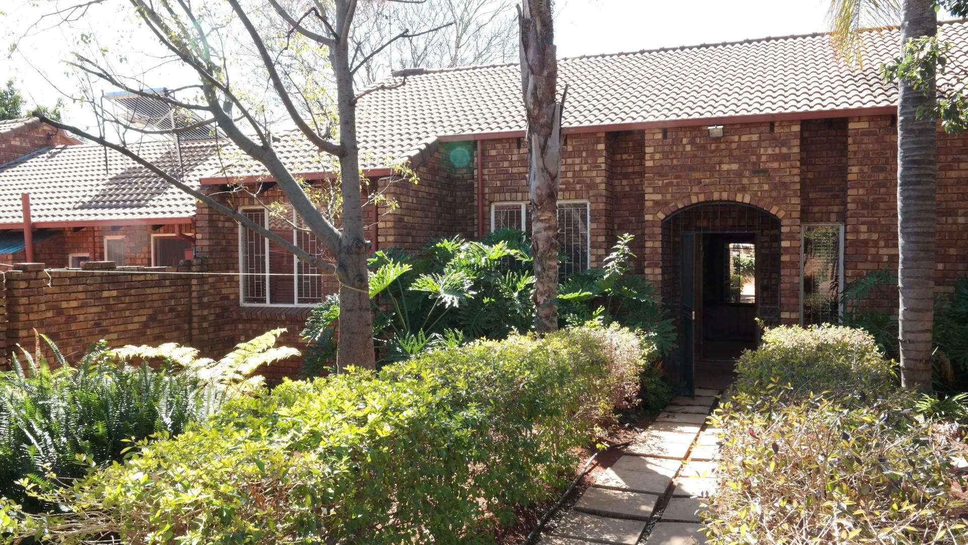 Front View of property in Garsfontein