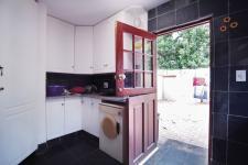 Kitchen - 23 square meters of property in Silver Lakes Golf Estate