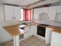Kitchen - 6 square meters of property in Umtentweni