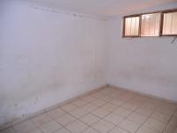 Bed Room 1 - 13 square meters of property in Umtentweni