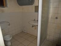 Main Bathroom - 6 square meters of property in Umtentweni