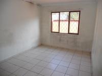 Main Bedroom - 14 square meters of property in Umtentweni