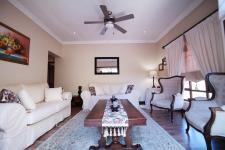 Lounges - 18 square meters of property in Silver Stream Estate