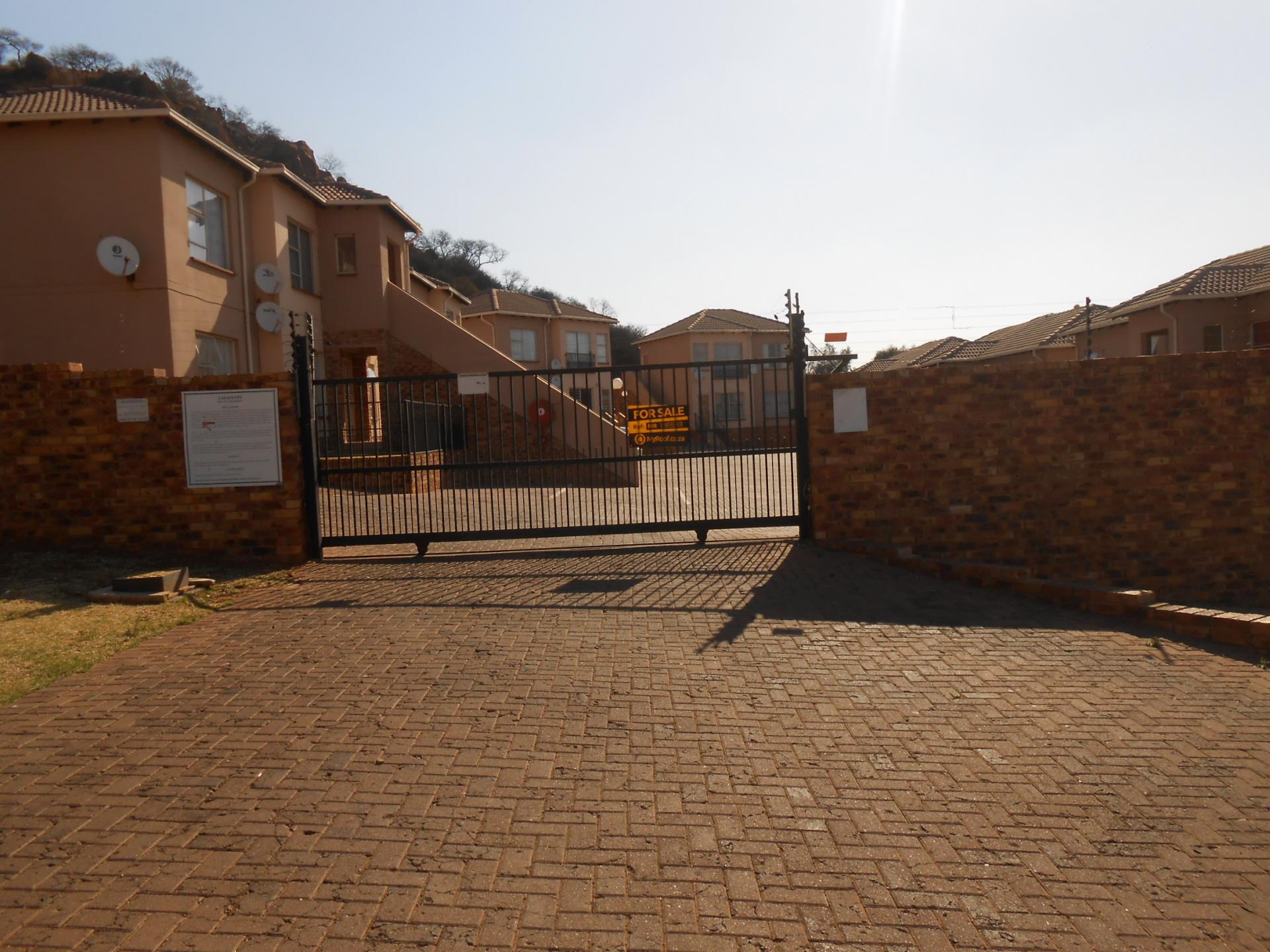 Front View of property in Naturena