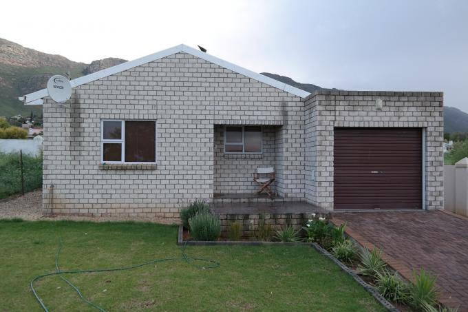 2 Bedroom Cluster for Sale For Sale in Piketberg - Home Sell - MR116557