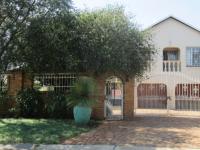 6 Bedroom 3 Bathroom House for Sale for sale in Glen Marais