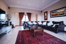 Lounges - 58 square meters of property in The Wilds Estate