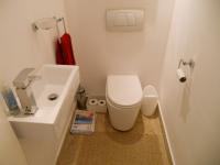 Bathroom 1 - 2 square meters of property in Plettenberg Bay