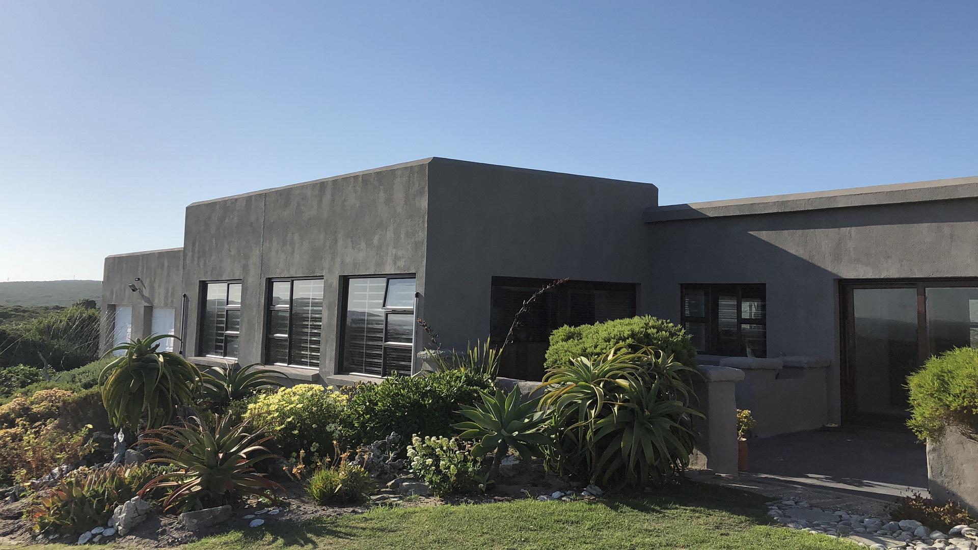 Smallholding for Sale For Sale in Birkenhead Private Sale