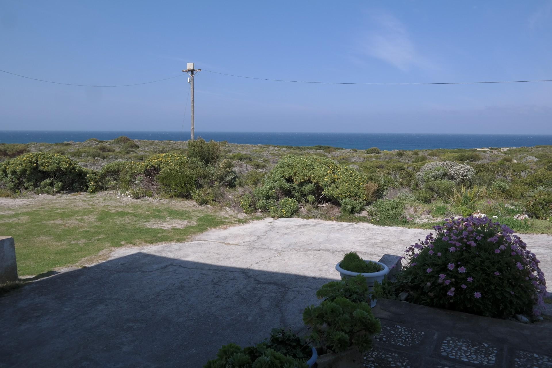 Spaces - 28 square meters of property in Birkenhead