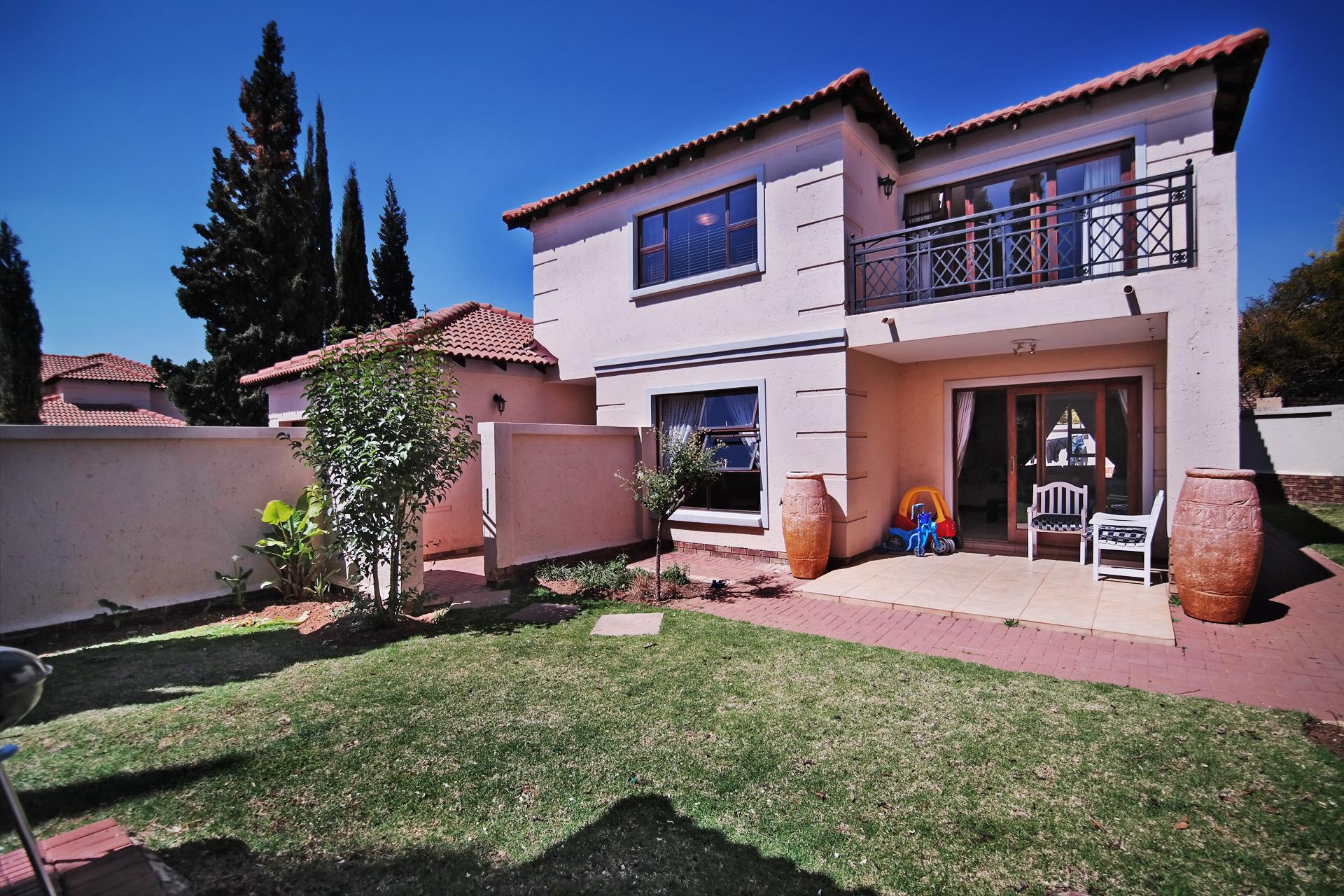 Front View of property in Six Fountains Estate