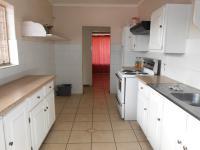 Kitchen - 16 square meters of property in Rayton