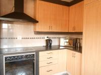 Kitchen - 21 square meters of property in Lenasia South