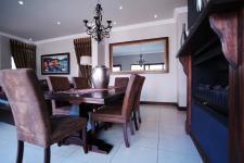 Dining Room - 15 square meters of property in The Wilds Estate