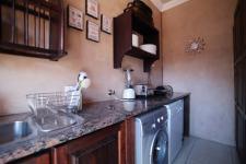 Kitchen - 38 square meters of property in The Wilds Estate