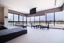 Main Bedroom - 70 square meters of property in Silver Lakes Golf Estate