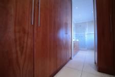 Main Bathroom - 10 square meters of property in Six Fountains Estate