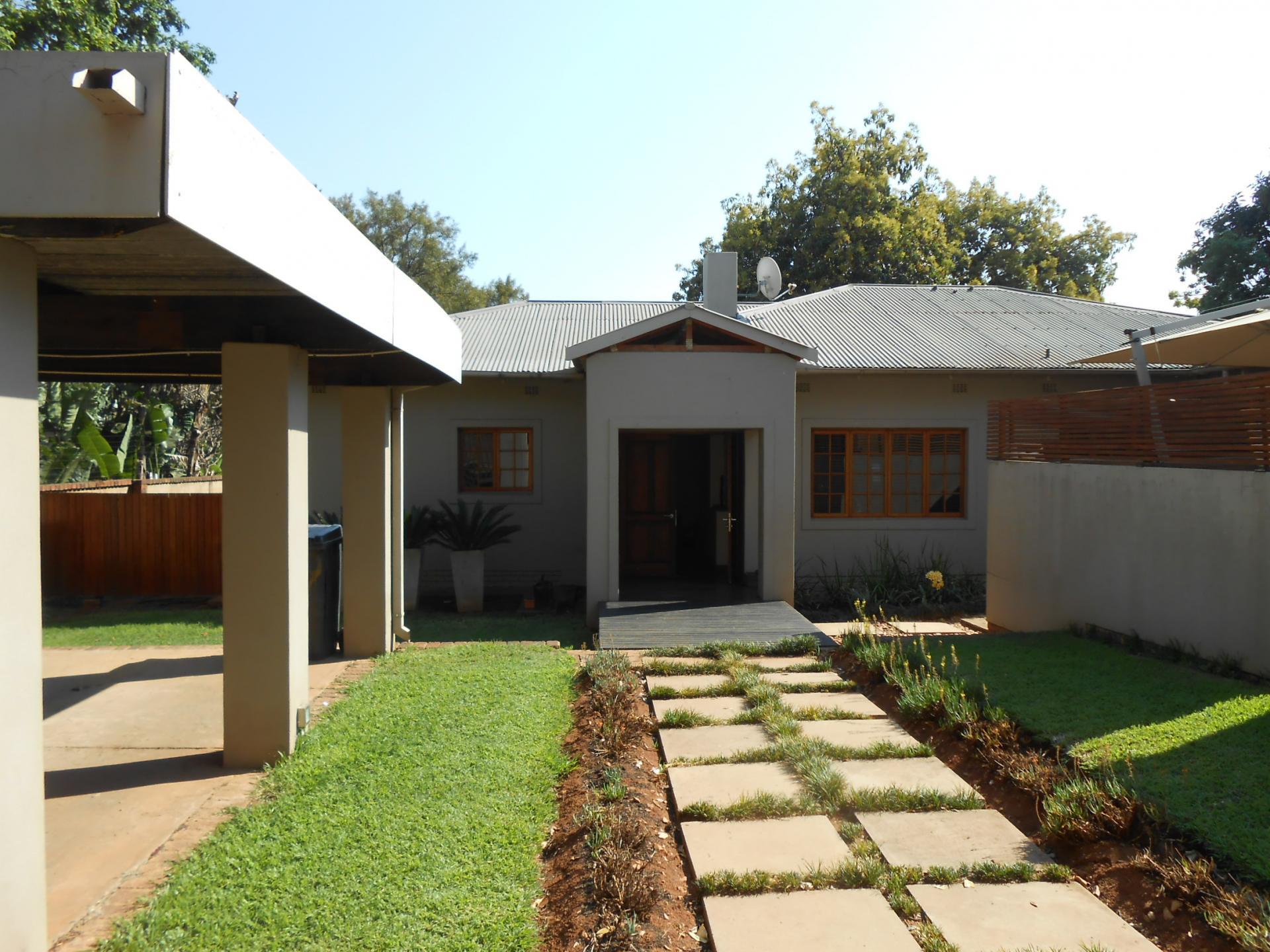 Front View of property in Rietondale
