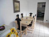Dining Room - 10 square meters of property in Hibberdene
