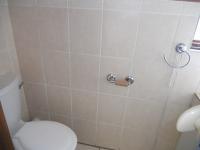 Bathroom 2 - 1 square meters of property in Umtentweni