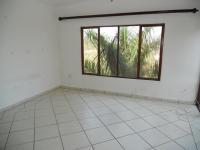 Main Bedroom - 20 square meters of property in Umtentweni