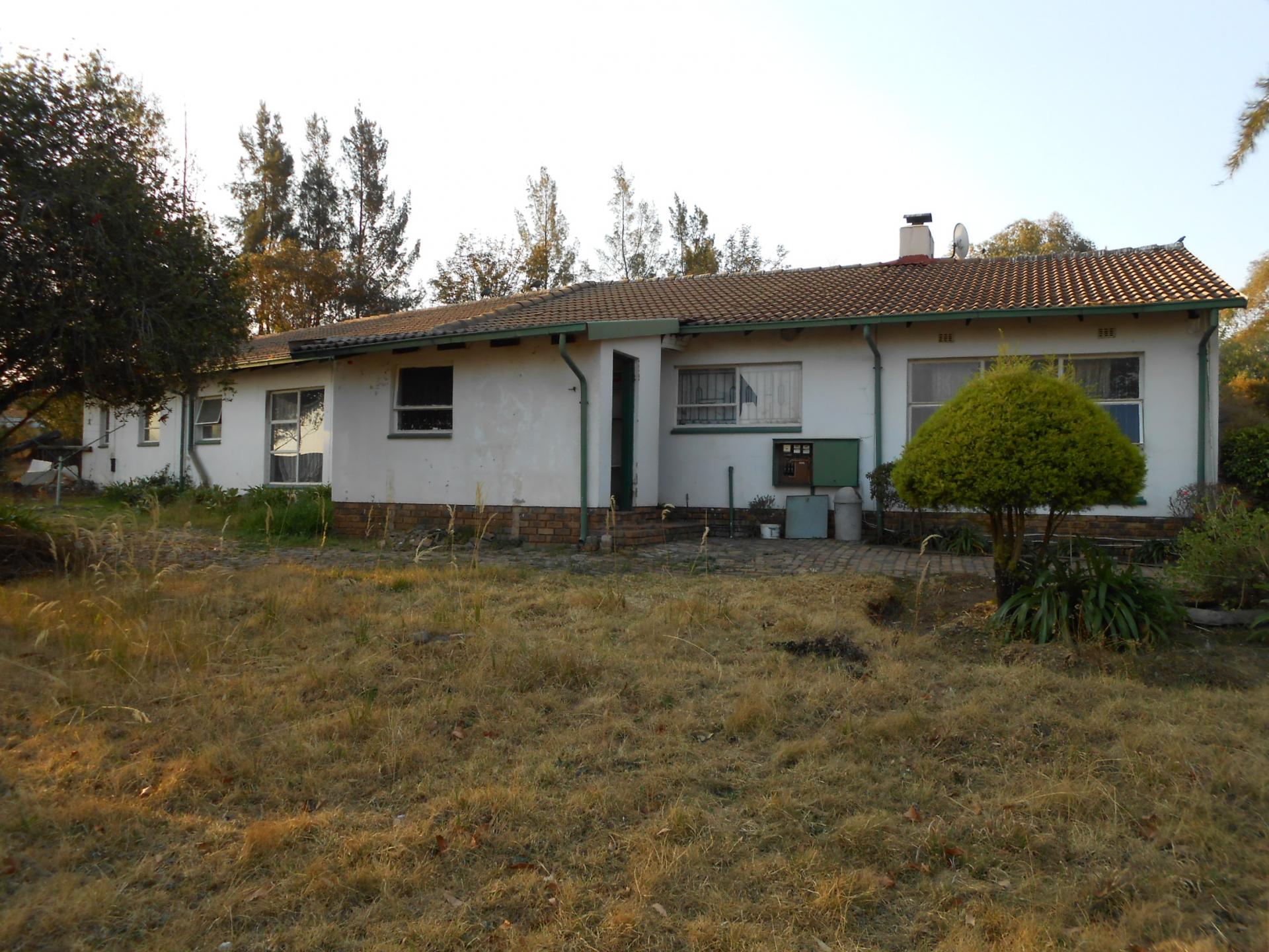 Front View of property in President Park A.H.