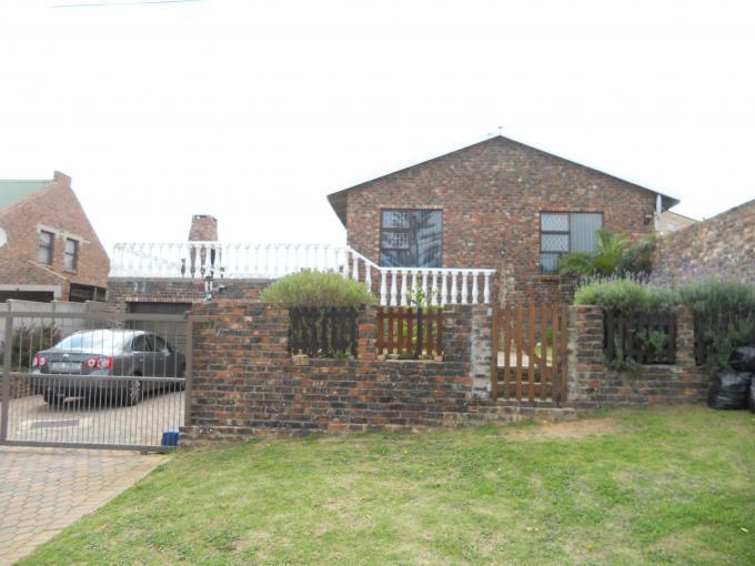 5 Bedroom House for Sale For Sale in Mossel Bay - Home Sell - MR117279