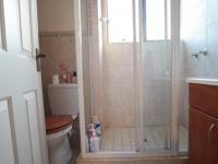 Bathroom 3+ - 3 square meters of property in Willow Acres Estate