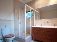 Main Bathroom - 10 square meters of property in Willow Acres Estate